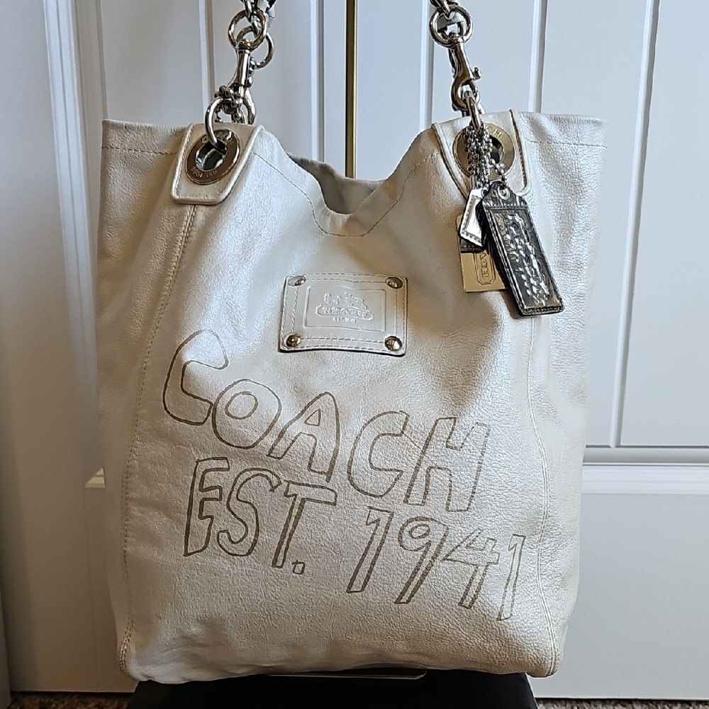 Coach Ultra Rare 2008 Madison Graffiti Tote + Matching 2-Zip Pouch 13064 - Picture 5 of 17